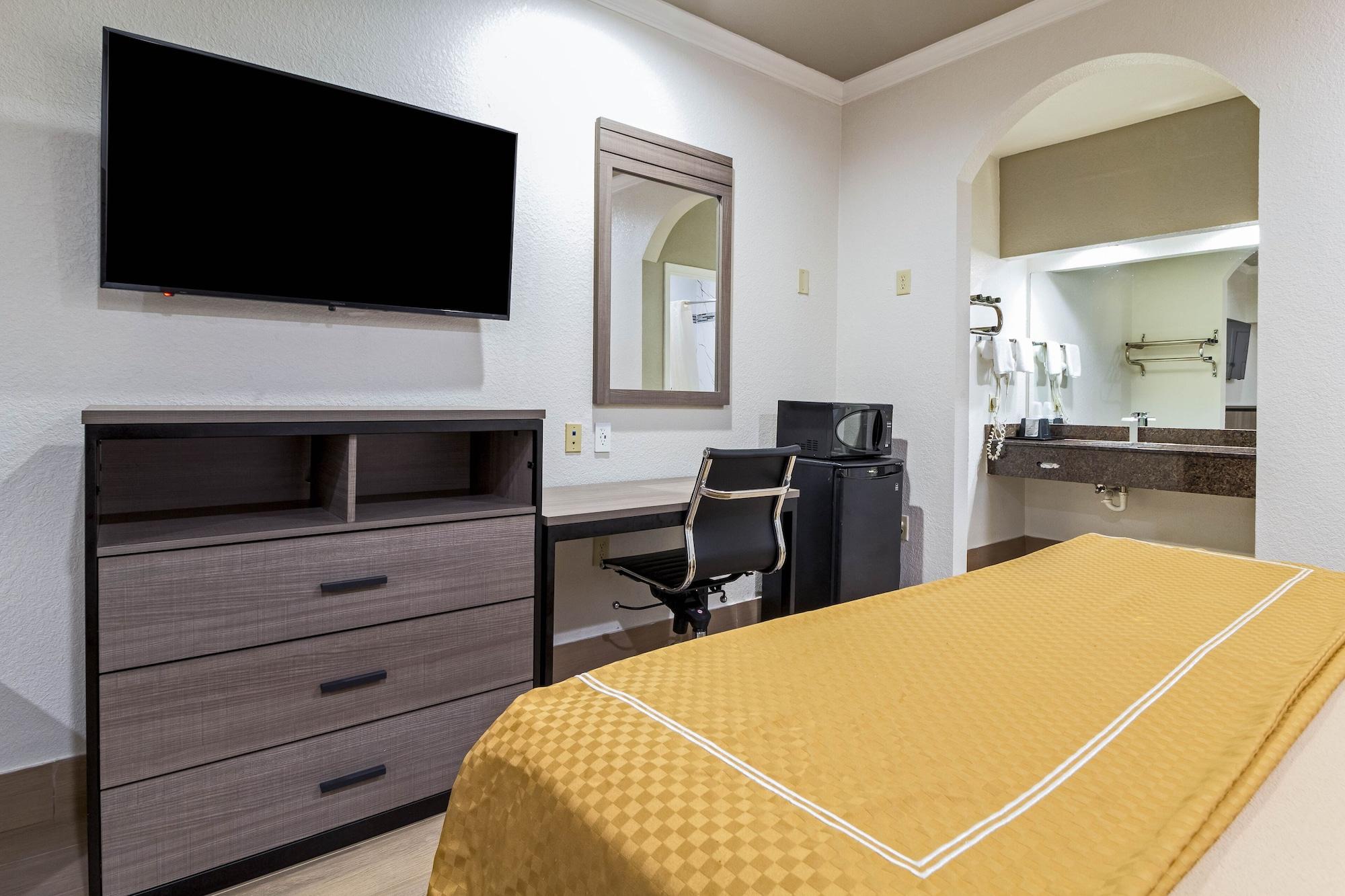 Scottish Inn And Suites Baytown Esterno foto